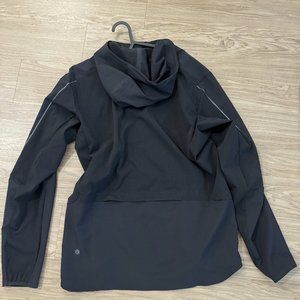 Lululemon Black Warp Light Packable Jacket Large